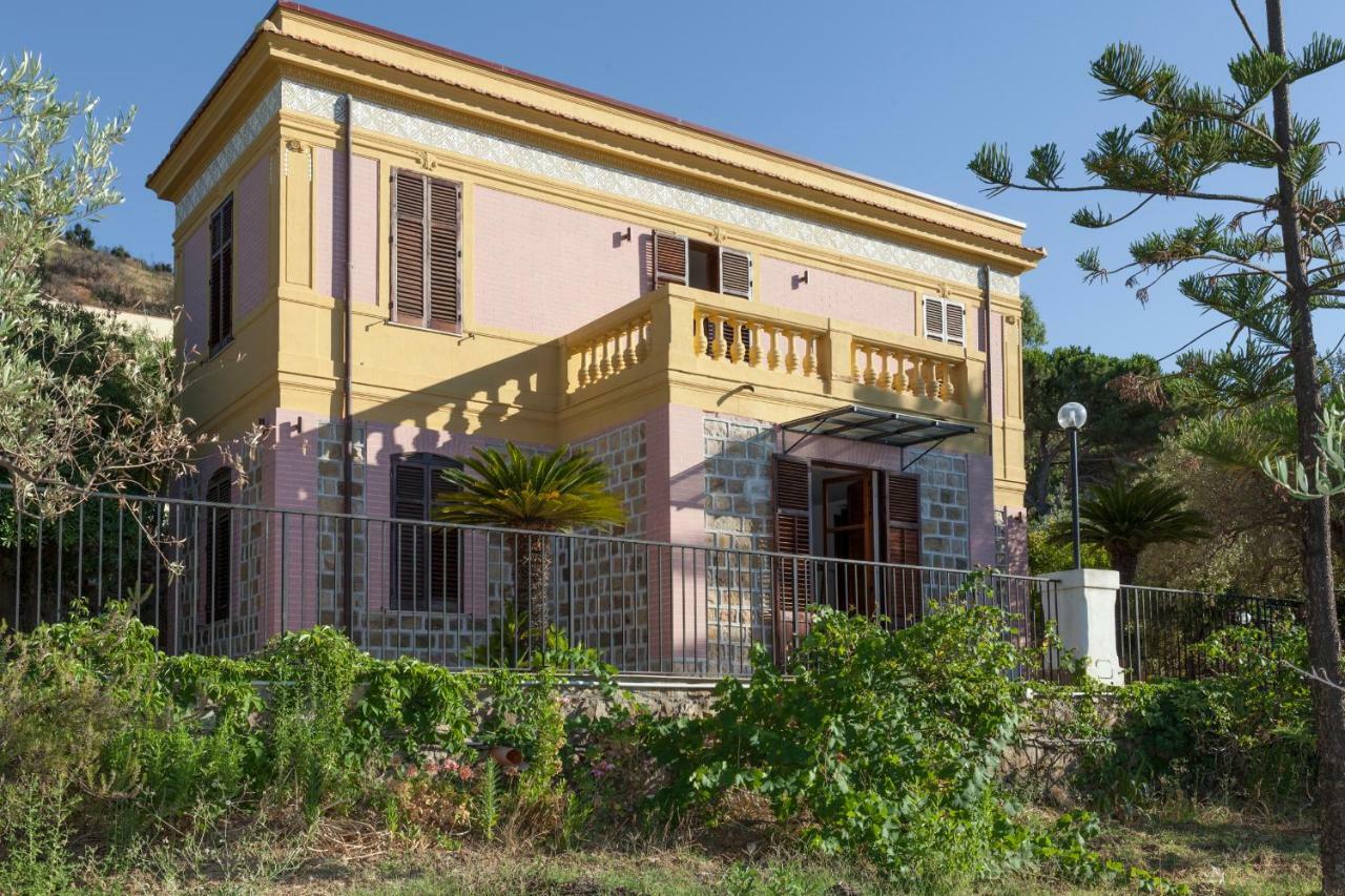 Villa Santa Lucia تْشيفالو المظهر الخارجي الصورة