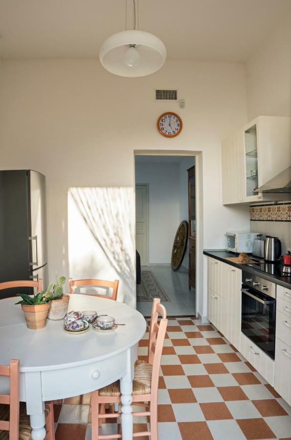 Villa Santa Lucia تْشيفالو المظهر الخارجي الصورة