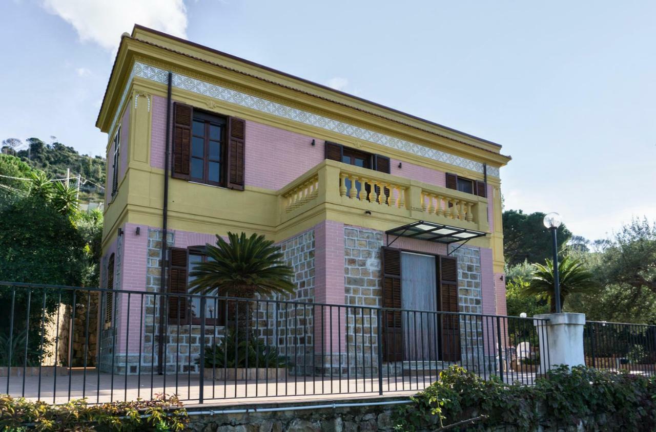 Villa Santa Lucia تْشيفالو المظهر الخارجي الصورة