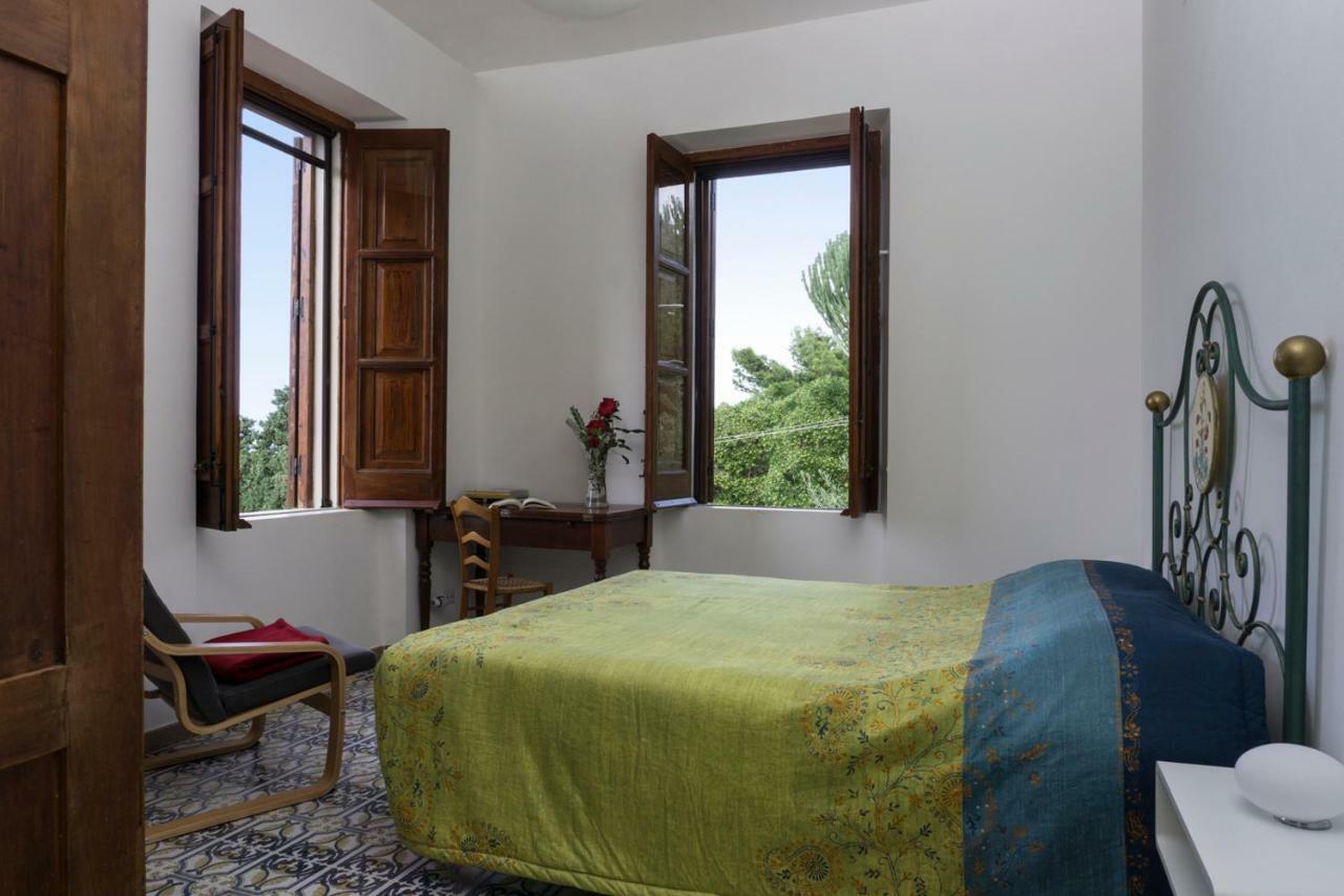 Villa Santa Lucia تْشيفالو المظهر الخارجي الصورة